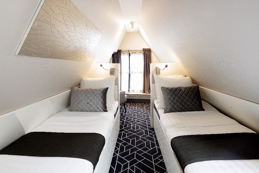 Attic Twin Room