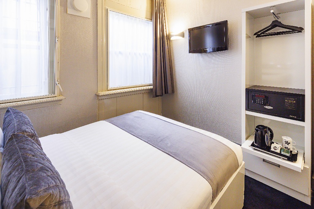 Small Double Room