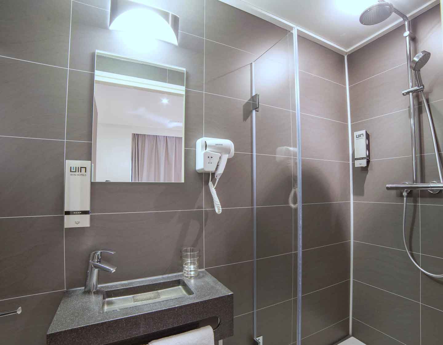 Souterrain Triple Room