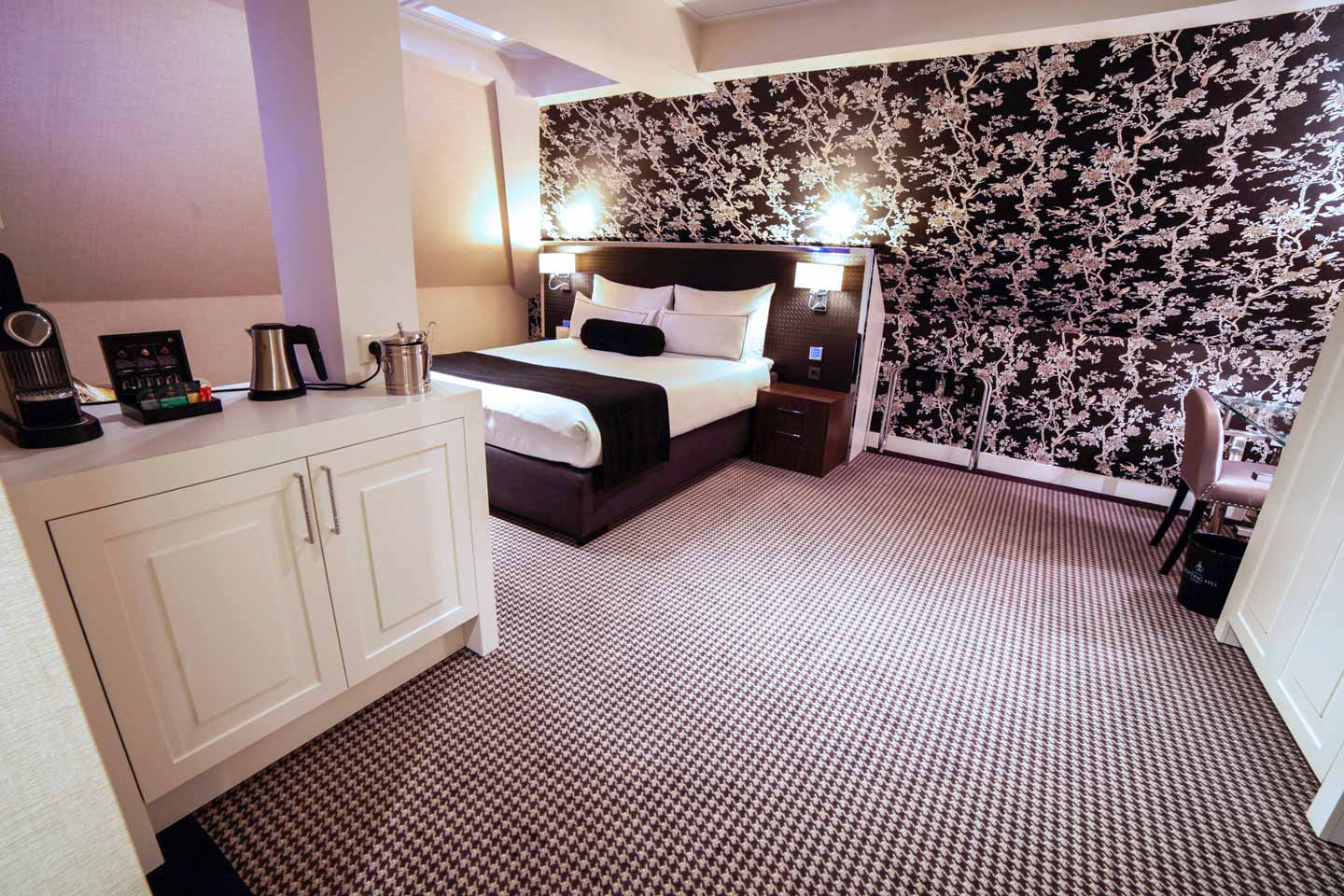 Attic Double Room (No view)