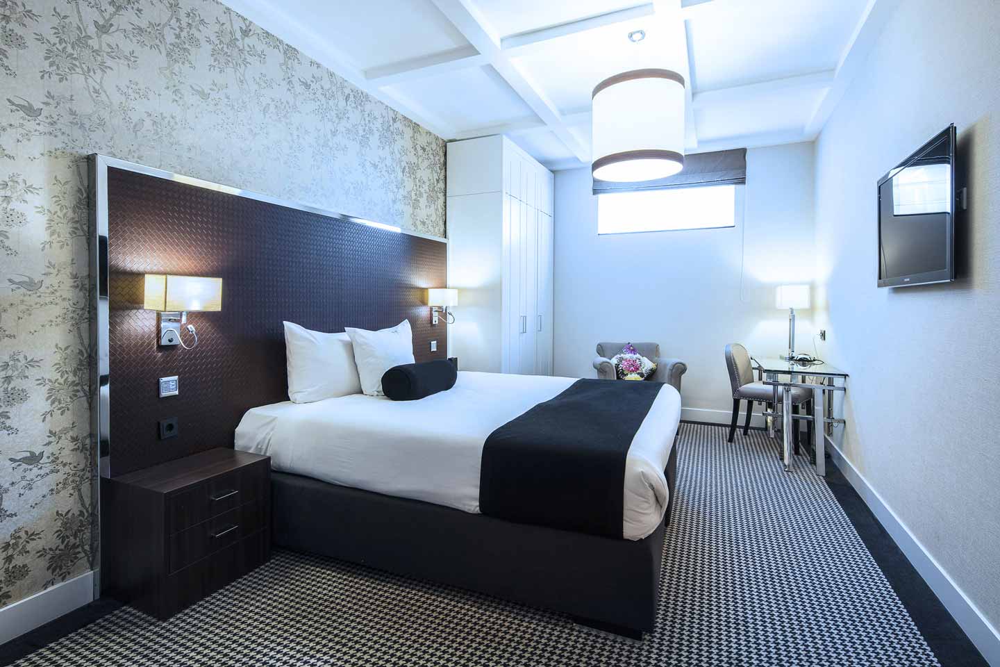 Souterrain Double Room (Limited view)
