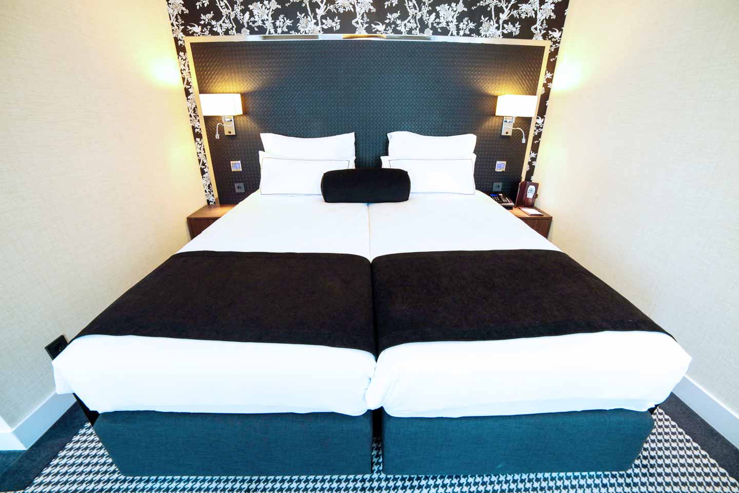 Souterrain Twin Room (Limited view)