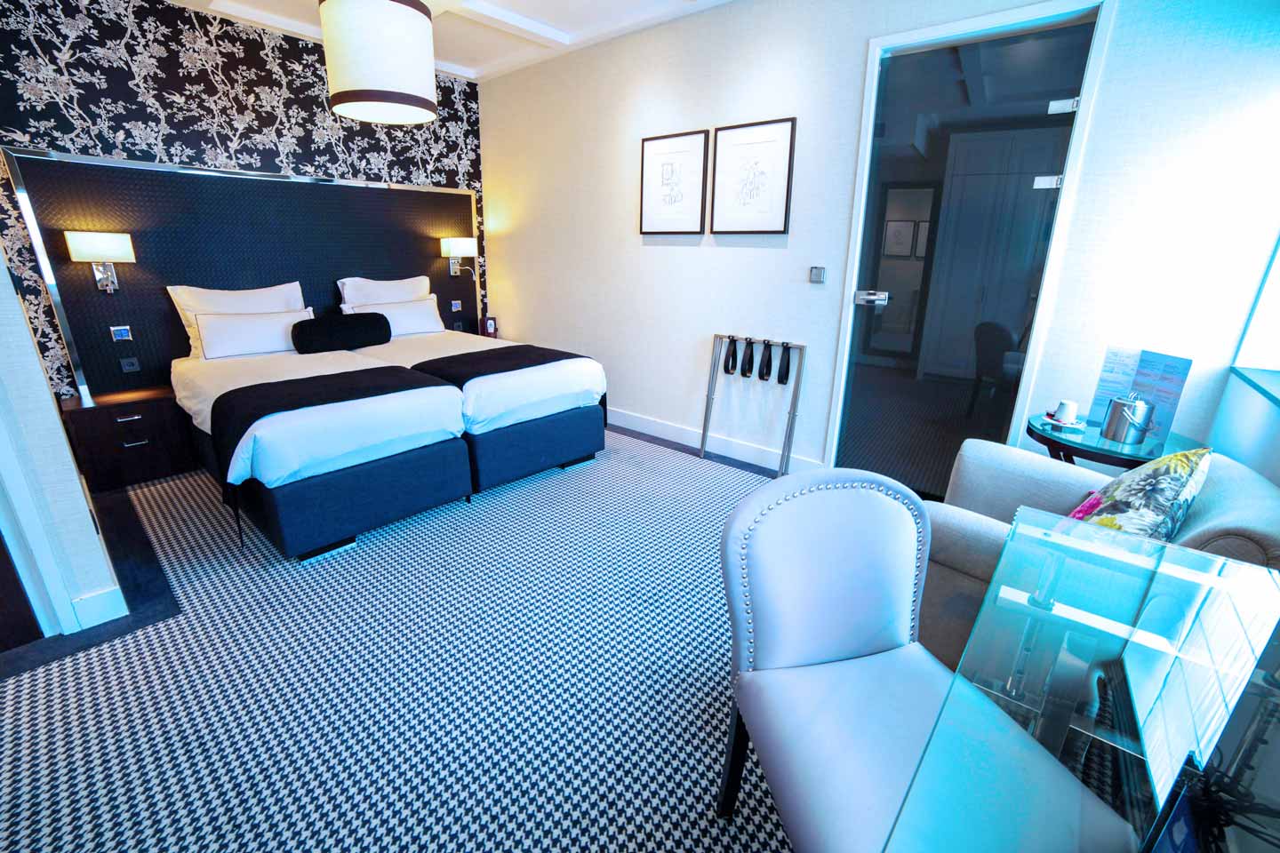 Twin Deluxe Room