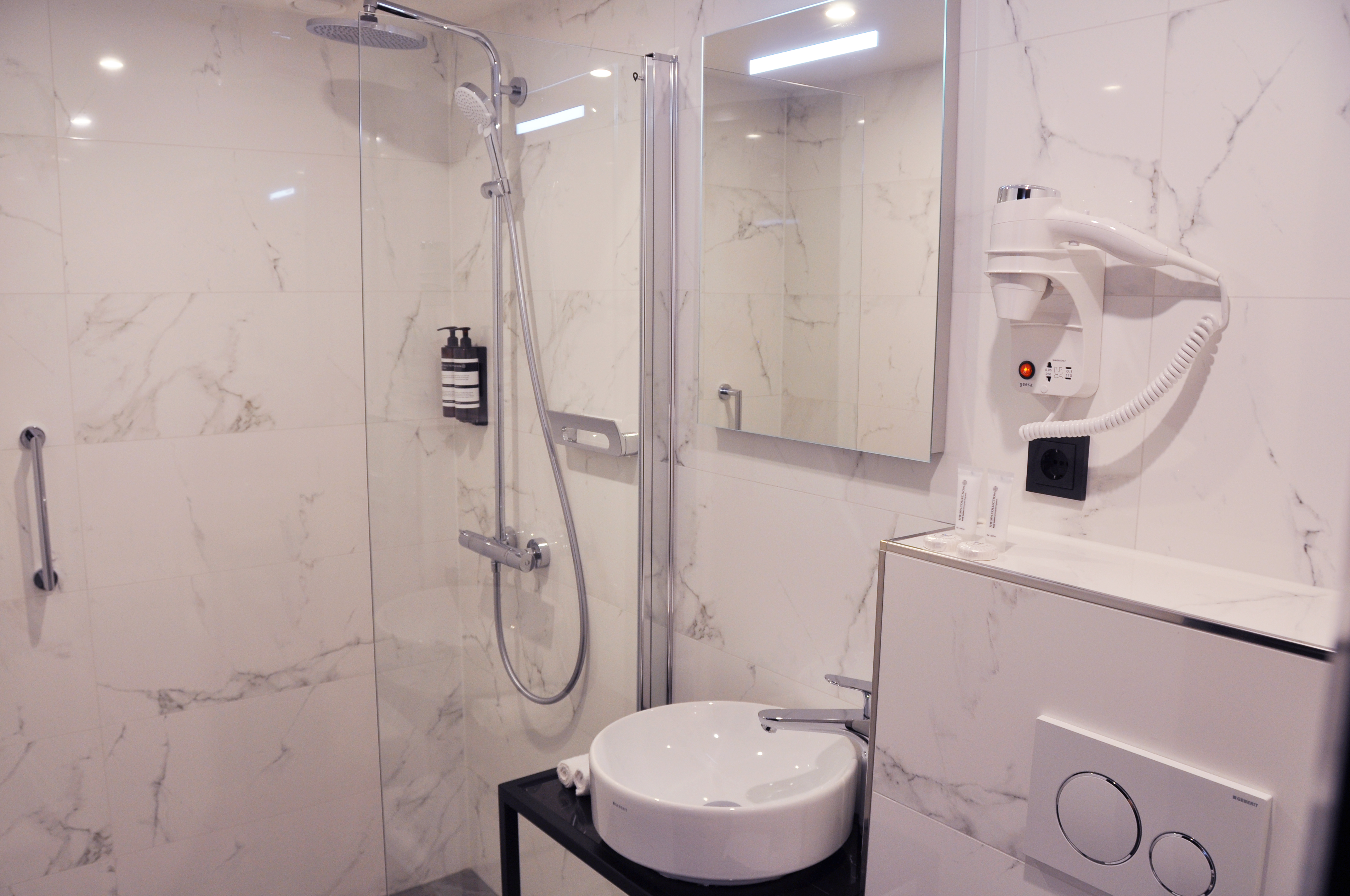 Small Single Room