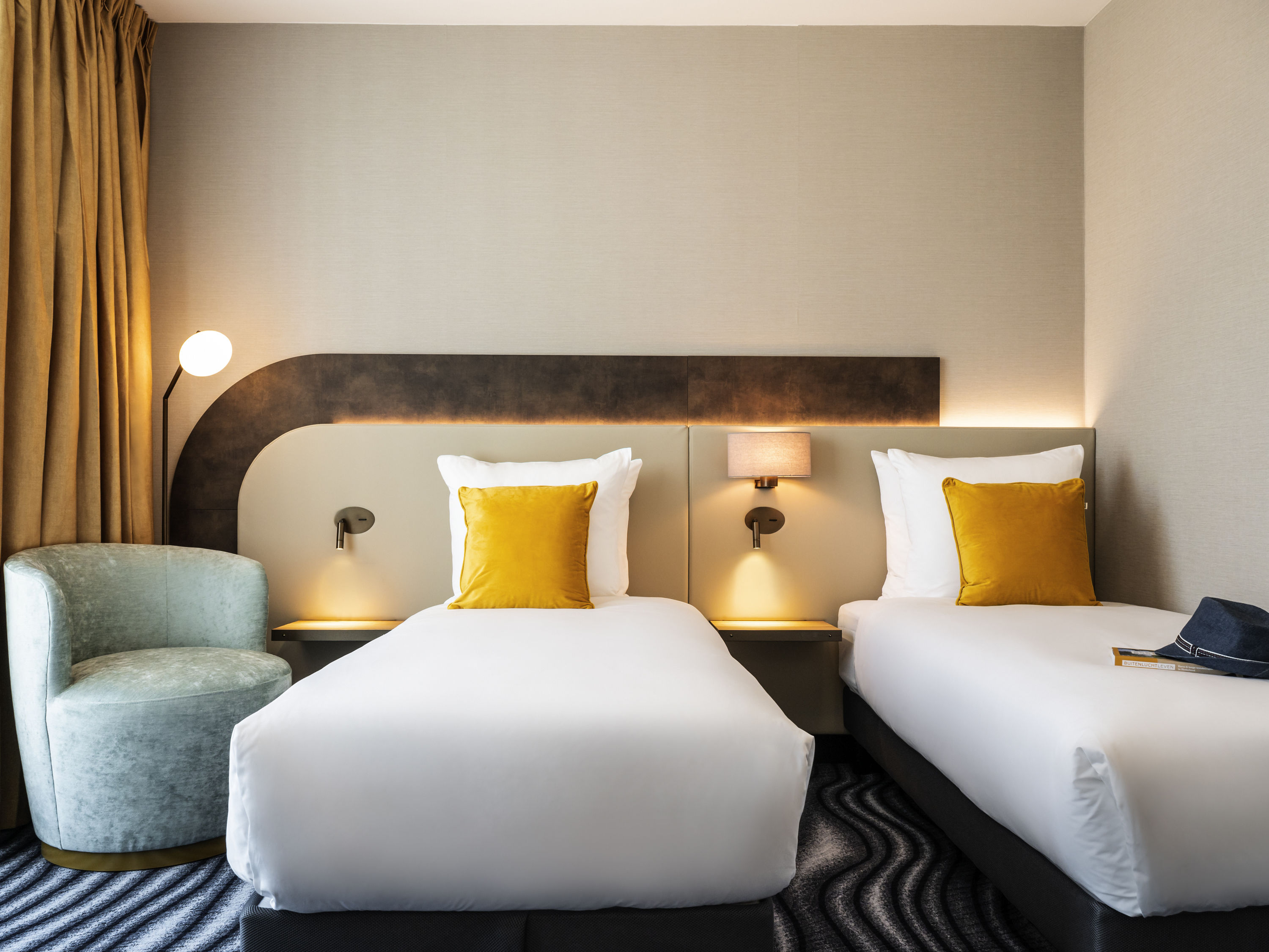 Superior Room with 1 double bed and 2 single beds