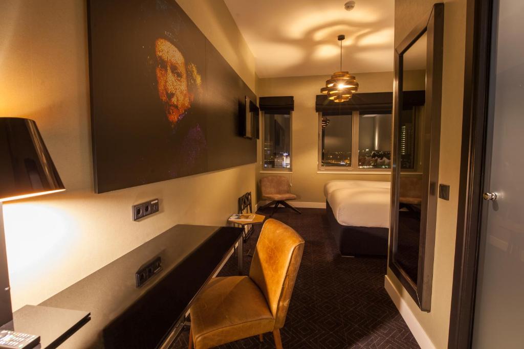 Classic Twin Room