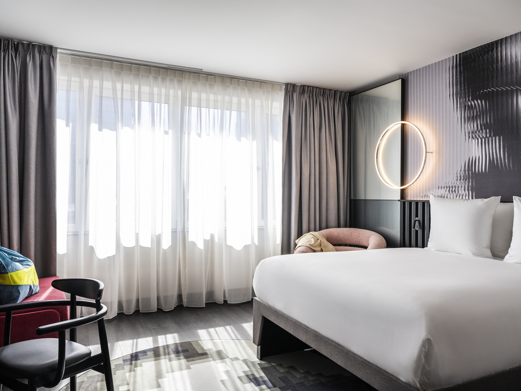 Superior Double Room with 1 queen bed and 1 single sofa-bed
